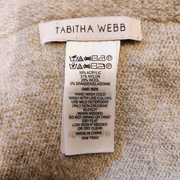 Tabitha Webb Large Light Grey Wool Blend Scarf, One Size, EUC! - Picture 5 of 5